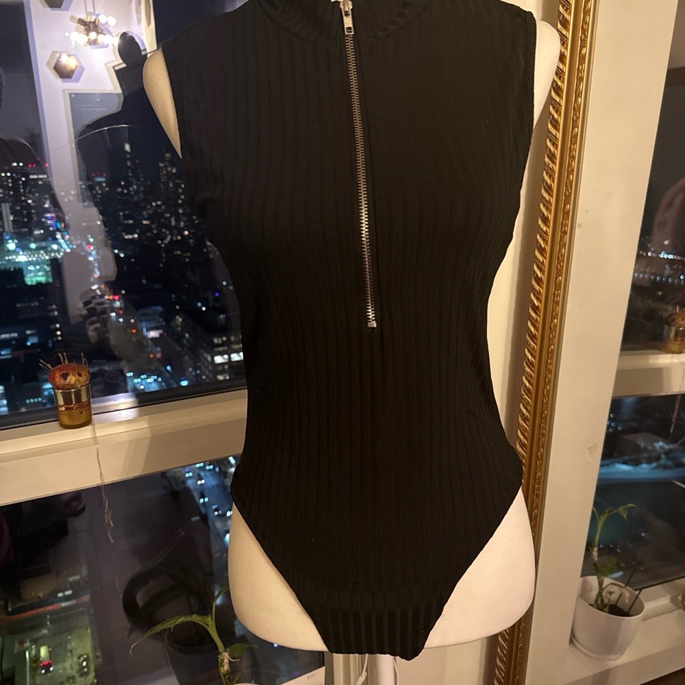 SHEIN Black Textured Fabric